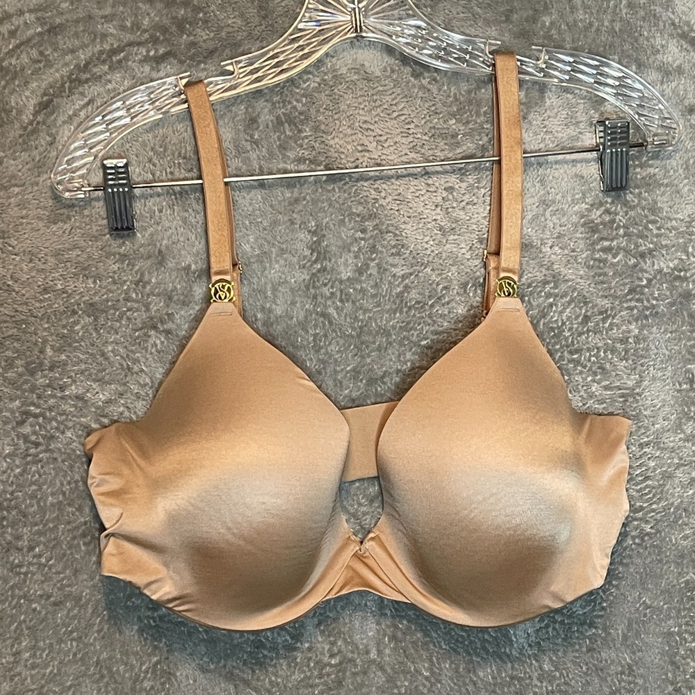 Victoria Secret Women Very Sexy Demi Push Up Bra 38DD Satin Neutral Beige Angel